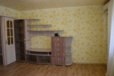 В административном центре продается 2 комнатная квартира