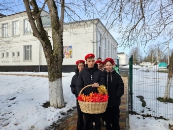 Юнармейцы отряда &laquo;Возрождение&raquo; из унароковской школы №16 приняли участие в традиционной акции &laquo;Килом